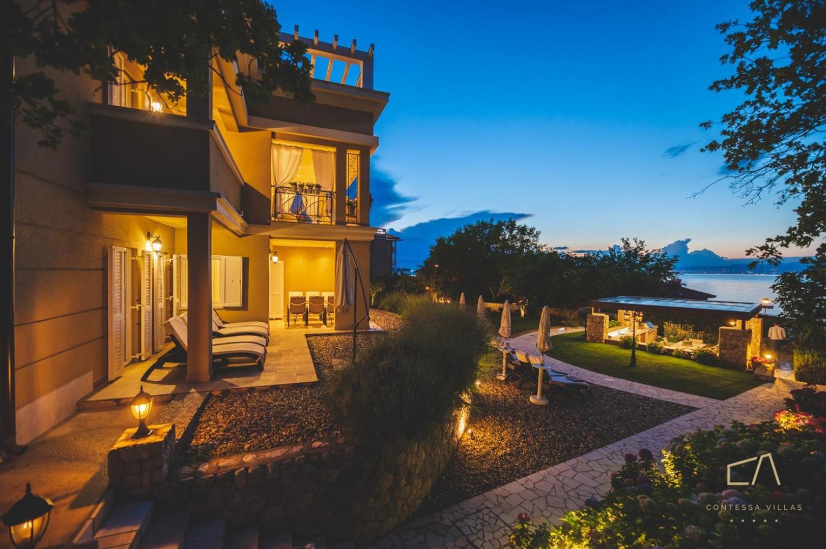 Luxury Apartments Villa Luce Малинська Номер фото