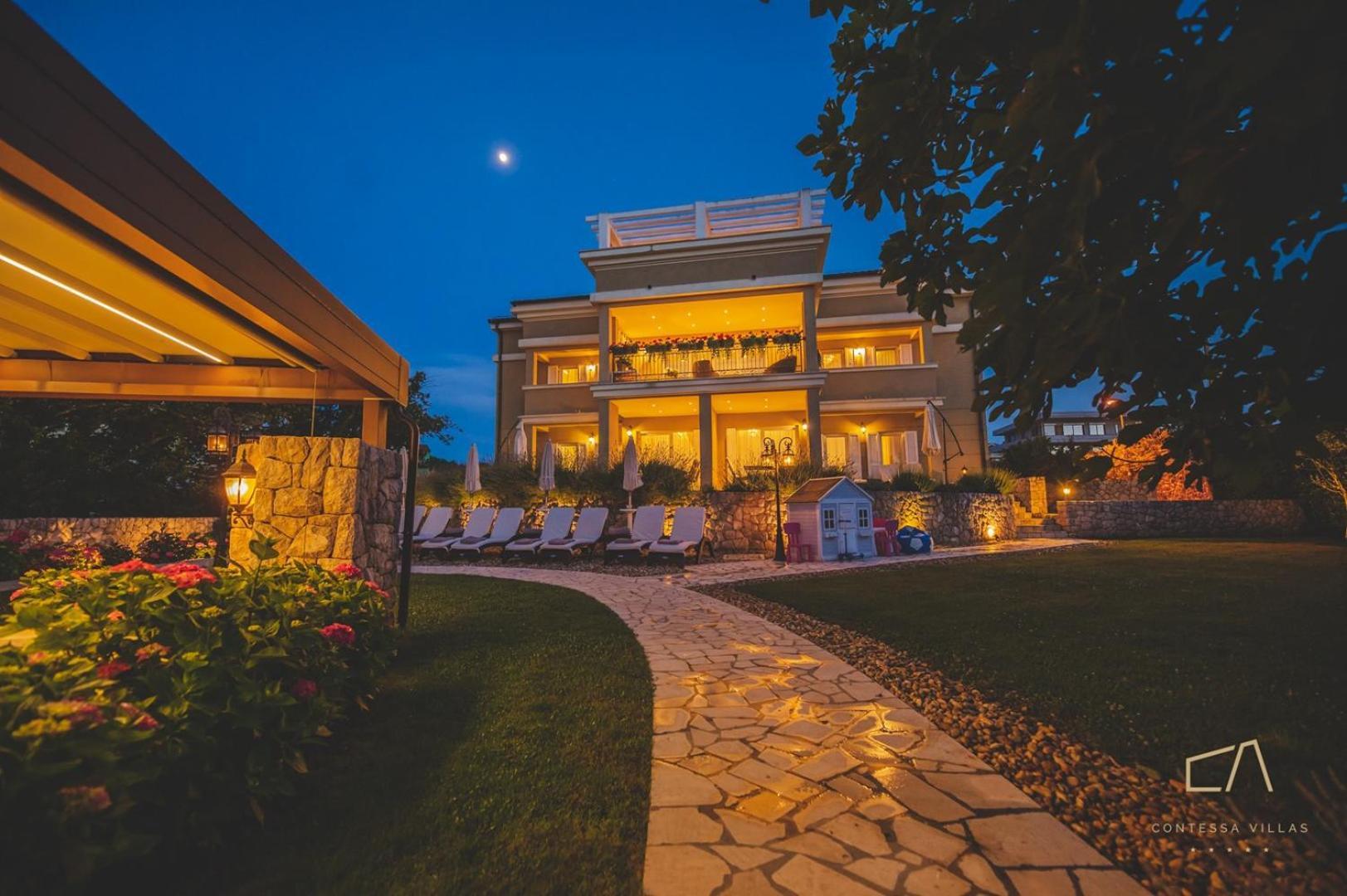 Luxury Apartments Villa Luce Малинська Номер фото
