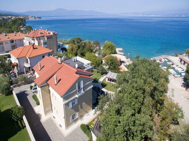 Luxury Apartments Villa Luce Малинська Екстер'єр фото